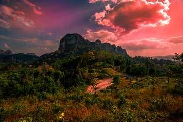 Wide-angle nature background, clear air, beautiful blue sea, and the blur of the sun and the passing wind, spontaneous beauty in the scenic spots.