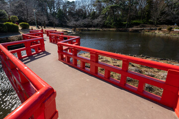 岩槻城址公園の池と八つ橋　埼玉県さいたま市