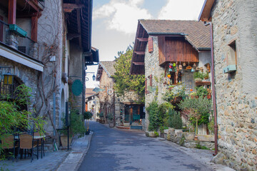 Fototapeta na wymiar Village médiéval d'Yvoire, Haute-Savoie, France