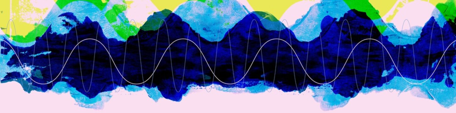 Extra Wide Oscillating Radio Wave