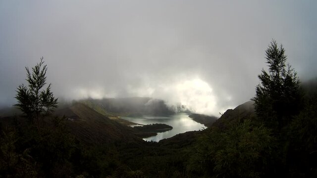 Time lapse of the caldera of Lagoa do Fogo, at S&atilde;o Miguel Island (Azores), on a windy day.	