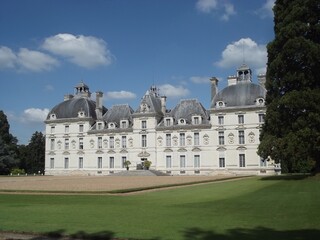 Fototapeta na wymiar Château Cheverny, Schloss Cheverny, Frankreich, France