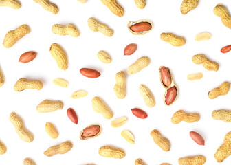 Unpeeled and peeled peanuts pattern