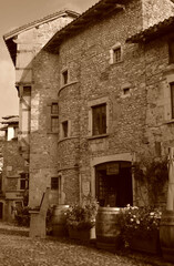 Pérouges