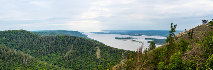 Fototapeta na wymiar Panoramic view of Zhiguli mountains