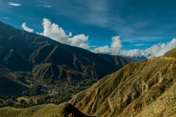 Umpala_desde_la_montaña