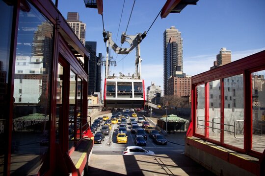Roosevelt Island Tramway provides the most modern aerial tramway in the world.