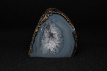 Front view of a gemstone