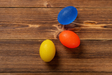 top view egg shape rubber hand trainers