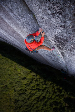 Man trad climbing, Squamish, Canada