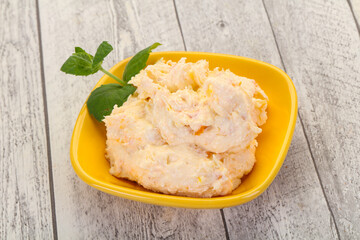 Curd with dry apricot