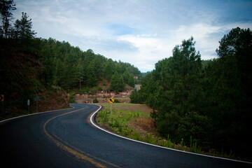 road in the mountains, la Sierra Tarahumara, México
