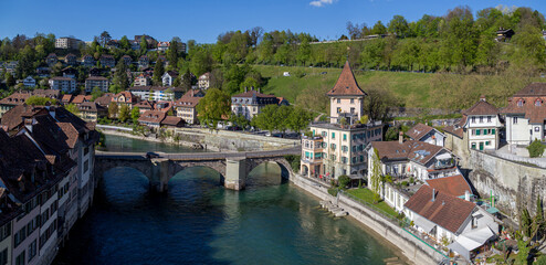 Fototapeta na wymiar River Aar and Untertorbrucke in Bern, Switzerland