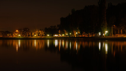 Fototapeta na wymiar Night on the lake Valea Morilor in Chisinau, Moldova