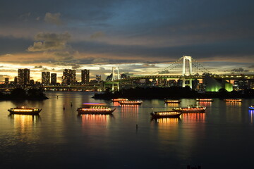 Naklejka premium Aqua City Odaiba Shrine