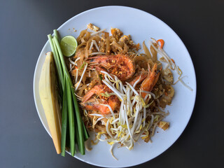 Pad Thai Noodles with Fresh Shrimp