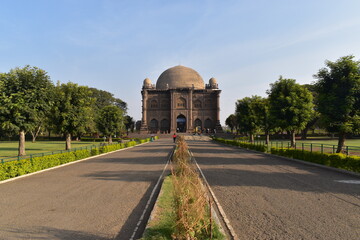 Front view of Gol Gumbaz which is the mausoleum of king Mohammed Adil Shah, Sultan of Bijapur.The tomb, located in Bijapur (Vijayapura), Karnataka in India. © deep