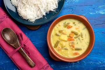 Indian Steamed Noodles with Vegetable Stew