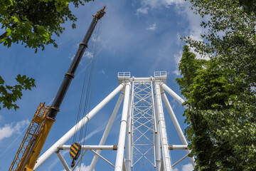 Construction of the Ferris wheel 65 meters in Rostov-on-Don