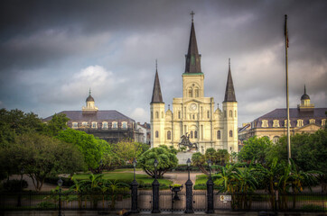 Fototapeta na wymiar New Orleans, Louisiana, USA at Jackson Square and St. Louis Cathedral in the morning.