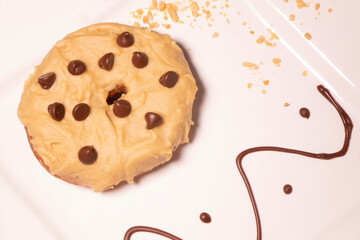 chocolate chip donout