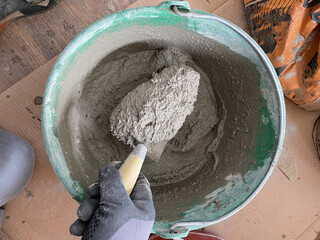 muratore cemento malta