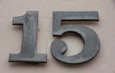 Hausnummer -fünfzehn -15