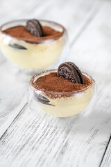 Dessert with Oreo cookies and cream cheese