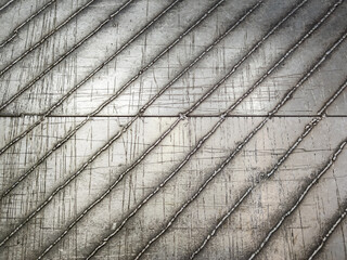 flat steel floor with hand welded diagolnal skid-proof lines