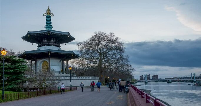 It's never empty when in Battersea Park