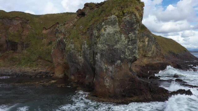 Kasatka Bay of Iturup Island (cliff)