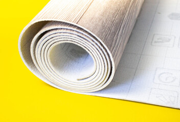 Floor covering - linoleum. The floor covering is rolled.