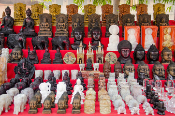 Fototapeta premium Market in Sarnath for tourists for shopping