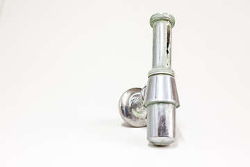 an leaking siphon whit chalk