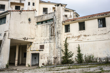 Fototapeta na wymiar Abandonned hotel 