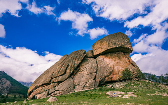 Turtle rock "Melkhii Khad" in Gorkhi Terelj National Park, Mongolia. July  2018. Stock-Foto | Adobe Stock