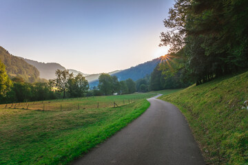 Lever de soleil dans la vallée du Doubs
