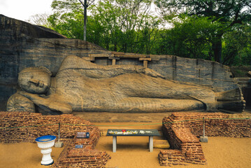 Reclining Buddha statue, Gal Vihara at Polonnaruwa, sri lanka