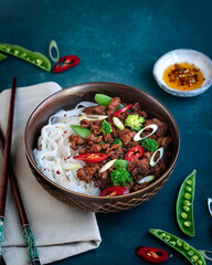 Rice Noodles with crispy mince meat and vegetables