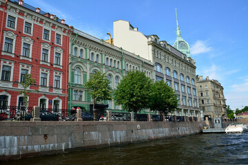 Naklejka premium Neva and canals of St. Petersburg - Venice of the North