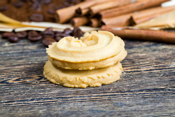 cinnamon, cookies and aromatic coffee beans