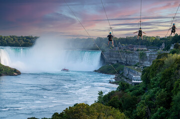 Zipline in Niagara Falls