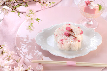 さくら型さくらご飯　おうちでお花見　