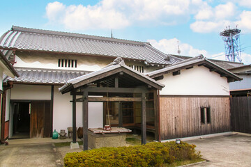 大阪富田林 古い木造家屋が残る寺内町 Wall Mural Wallpaper Murals 木村 亨 大阪富田林 古い木造家屋が残る寺内町 Wall Mural Wallpaper Murals 木村 亨