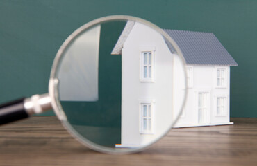 The house under the magnifying glass
