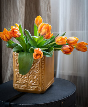 Bouquet of flowers in a vase of tulips