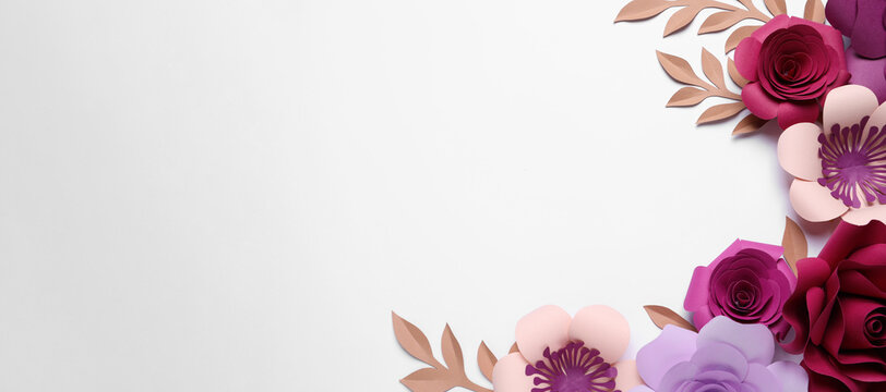 Bạn đang muốn tìm kiếm một cách trang trí tiết kiệm mà đẹp mắt cho ngày lễ tình yêu 8/3? Hoa giấy sẽ là giải pháp tuyệt vời! Vào xem ngay để được trải nghiệm những mẫu hoa giấy phong phú và độc đáo!