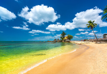 Plakat Sunny beach in the pearl island of Phu Quoc, Vietnam. The place remains unspoiled for ecotourism and exploration