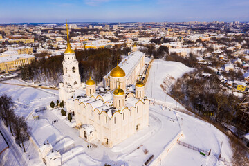 Fototapeta premium Aerial view of Assumption Cathedral and residental quarters in winter in the city of Vladimir, Russia.