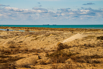 Песчаный берег Каспия